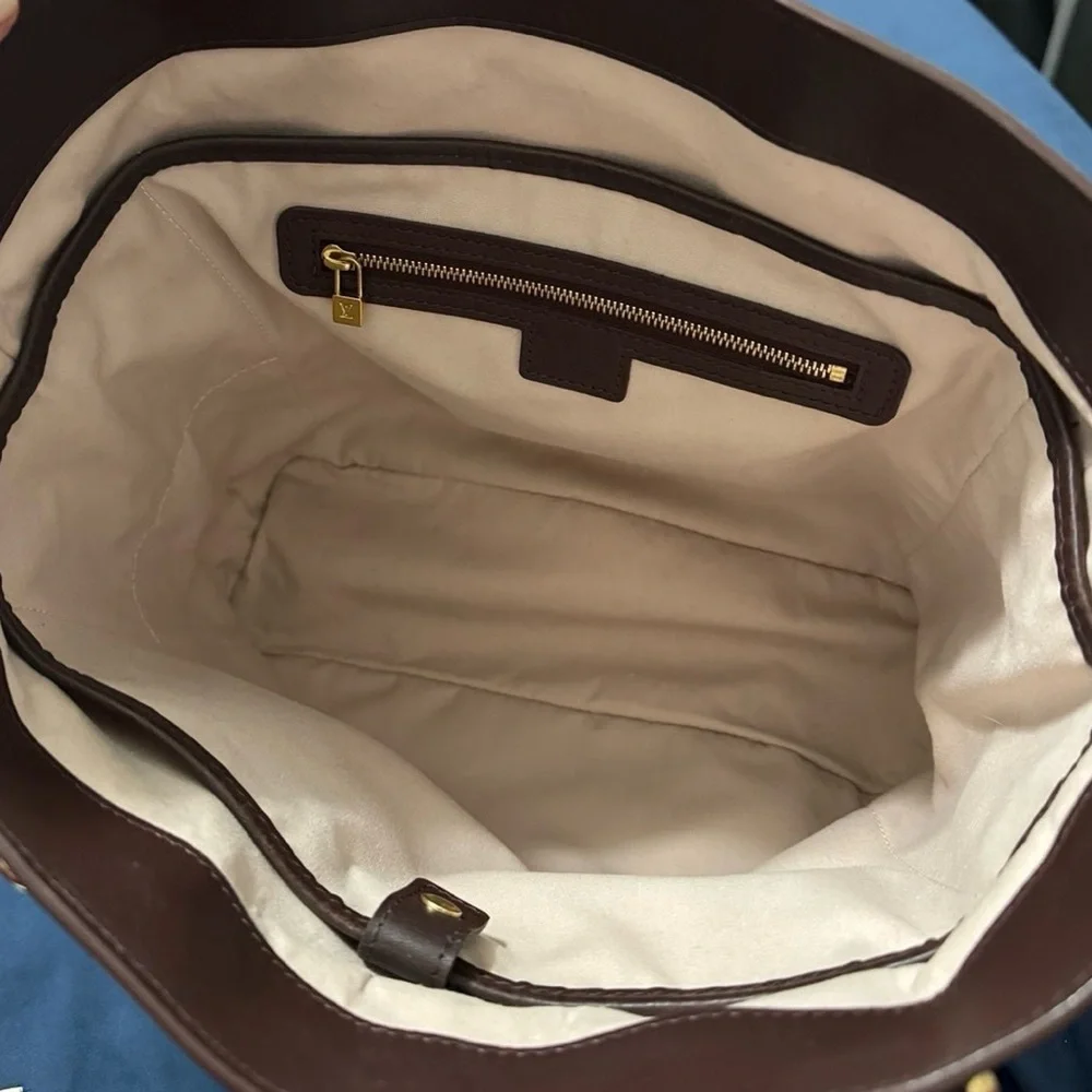 Certified Authentic Louis Vuitton Tote